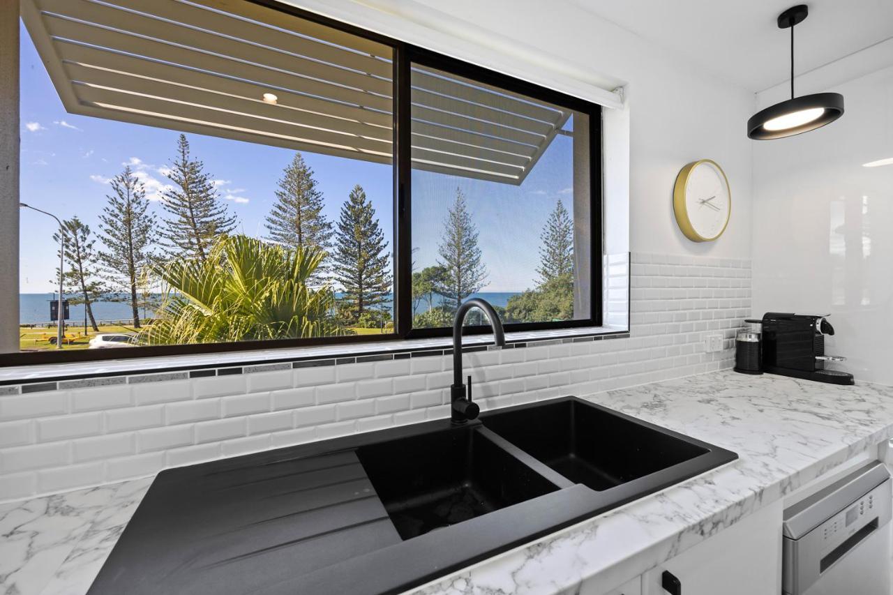 Beachside Views 2 Bedroom Apartment ムールーラバ エクステリア 写真