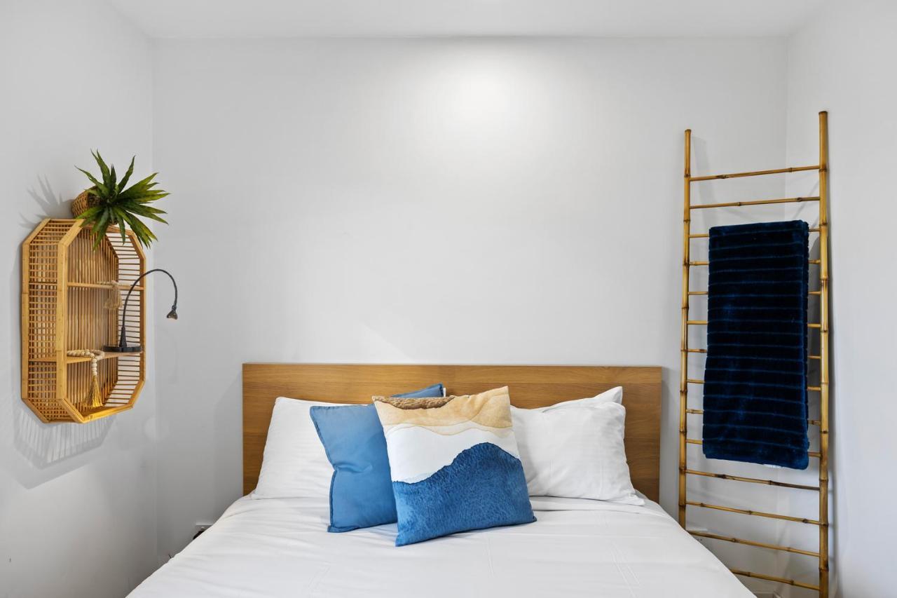 Beachside Views 2 Bedroom Apartment ムールーラバ エクステリア 写真
